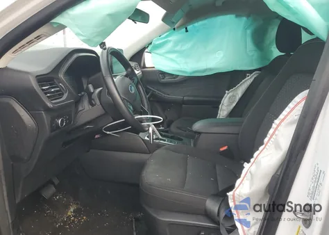 2023 Ford Escape Active z USA, uszkodzony, nr VIN 1FMCU9GN0PUA65324